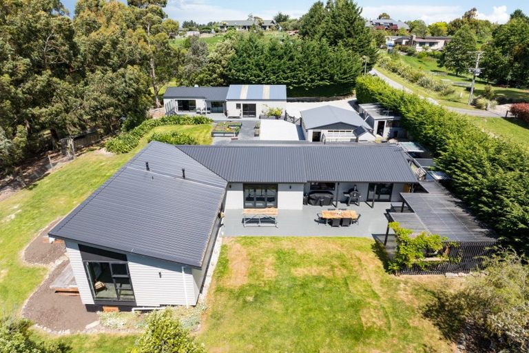 Photo of property in 20 Sproull Drive, Scroggs Hill, Dunedin, 9076