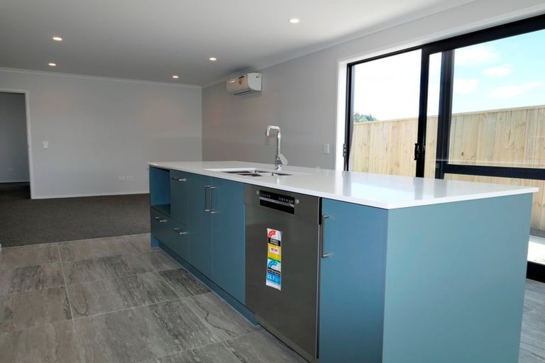 Photo of property in 17 Foremast Place, Whitby, 5024