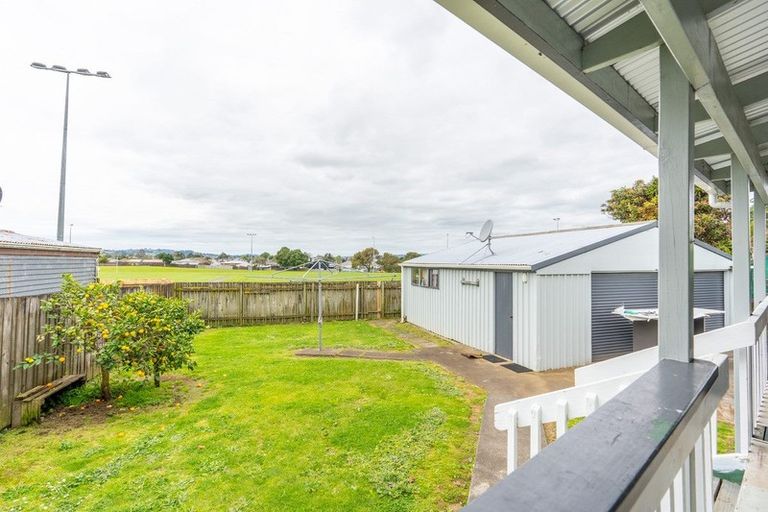 Photo of property in 90 Friedlanders Road, Manurewa, Auckland, 2102