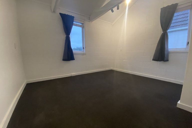 Photo of property in 6 Stowe Hill, Thorndon, Wellington, 6011