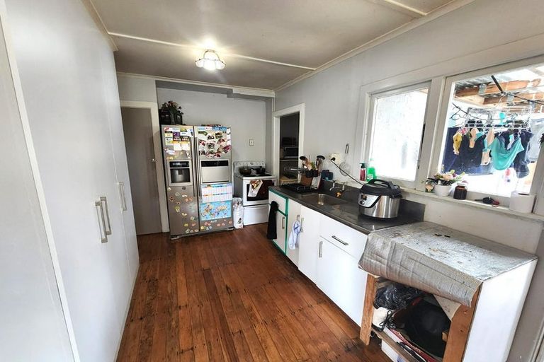 Photo of property in 58 Otumoetai Road, Judea, Tauranga, 3110