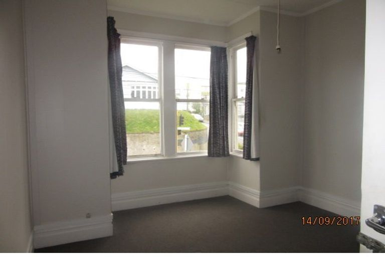 Photo of property in 188-190 Rintoul Street, Berhampore, Wellington, 6023