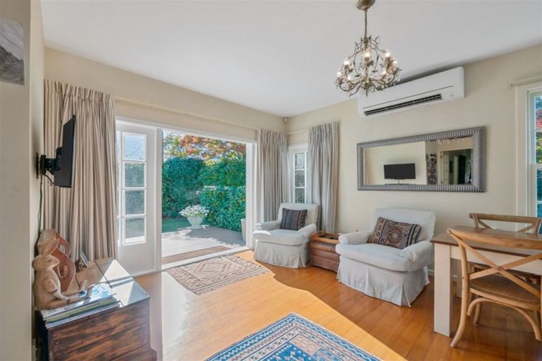 Photo of property in 10 Joyce Crescent, Ilam, Christchurch, 8041