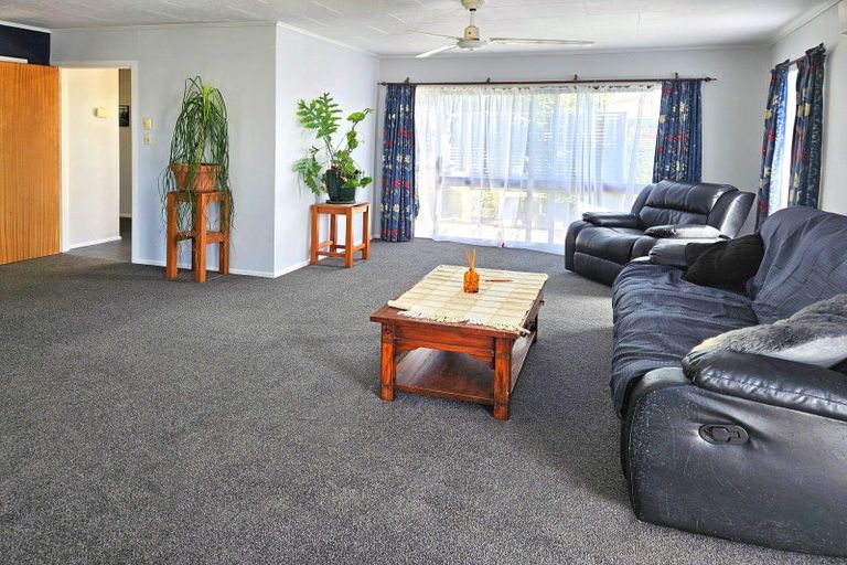 Photo of property in 83 Caernarvon Drive, Flaxmere, Hastings, 4120