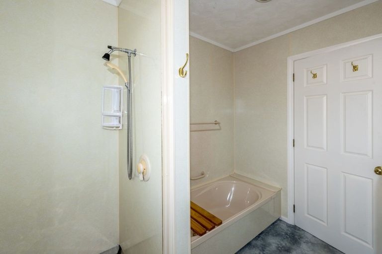 Photo of property in 3 Cumberland Court, Levin, 5510