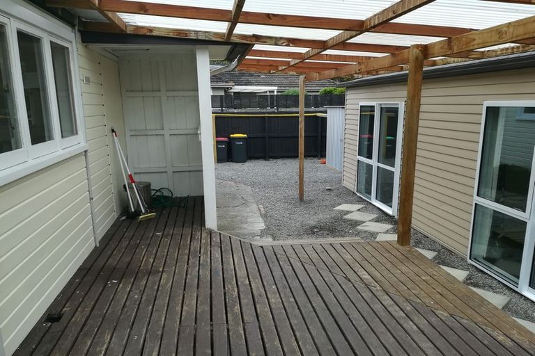 Photo of property in 20 Middleton Road, Upper Riccarton, Christchurch, 8041