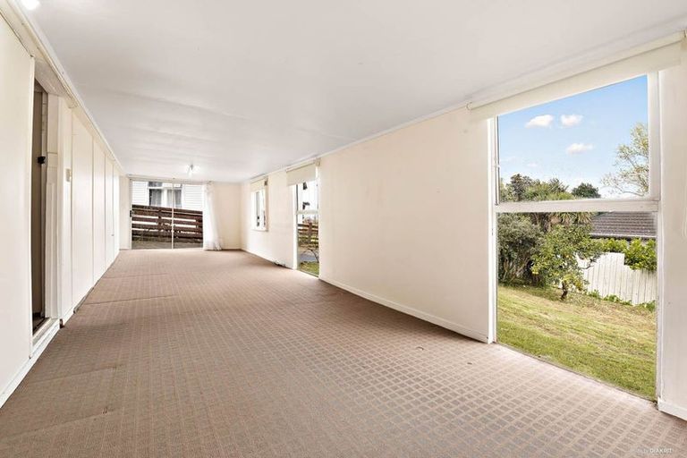 Photo of property in 29 Sycamore Drive, Sunnynook, Auckland, 0620