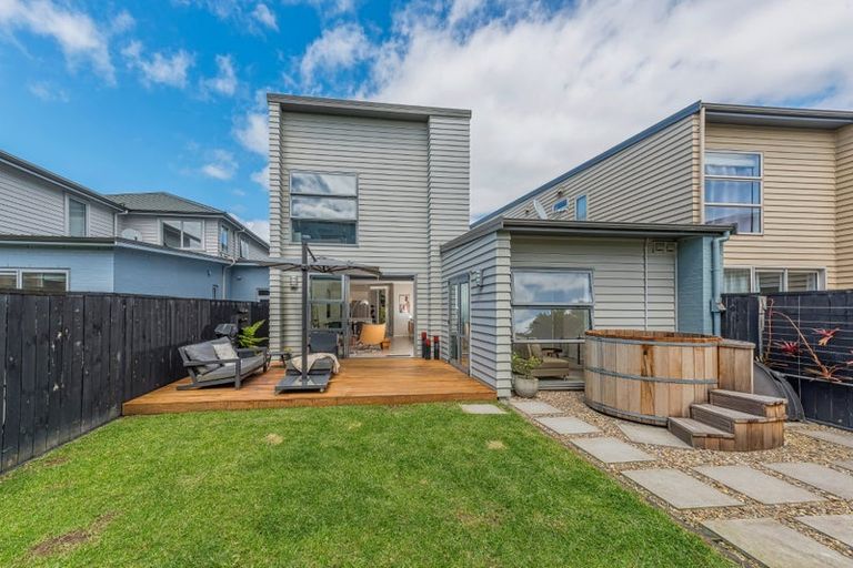 Photo of property in 52 Bomb Point Drive, Hobsonville, Auckland, 0616