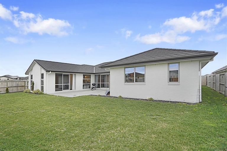 Photo of property in 43 Batten Drive, Flagstaff, Hamilton, 3210