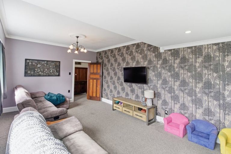 Photo of property in 9 Amyes Road, Hornby, Christchurch, 8042