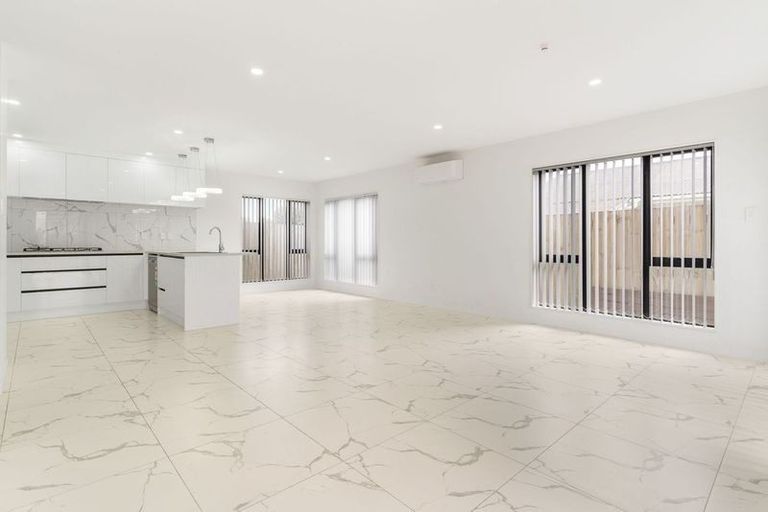 Photo of property in 38b Rowandale Avenue, Manurewa, Auckland, 2102