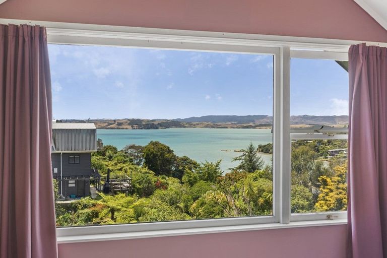 Photo of property in 13 Bay View Road, Raglan, 3225