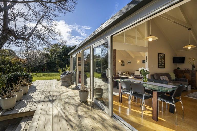 Photo of property in 38 Plympton Street, Brooklands, New Plymouth, 4310