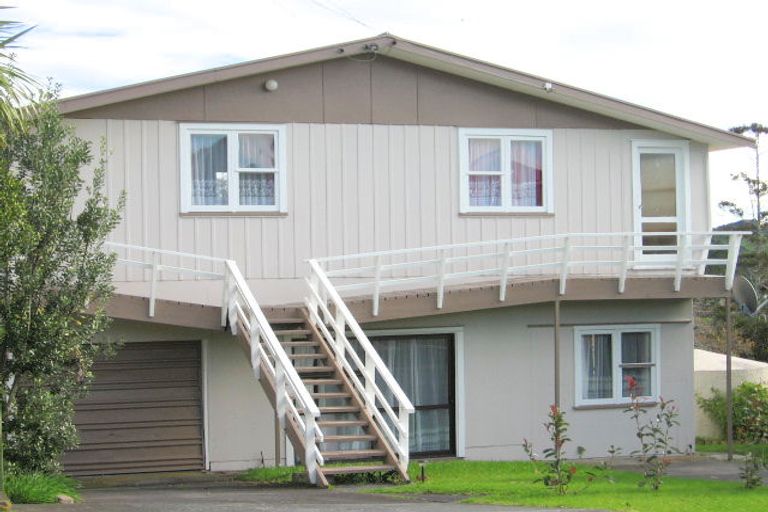 Photo of property in 30 Foster Crescent, Snells Beach, 0920