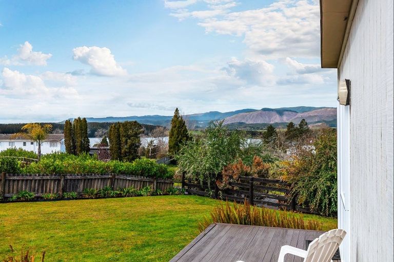 Photo of property in 18 Moana Crescent, Mangakino, 3421