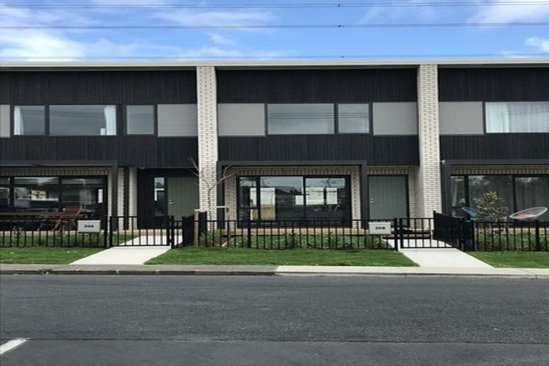 Photo of property in 26b Titoki Street, Te Atatu Peninsula, Auckland, 0610