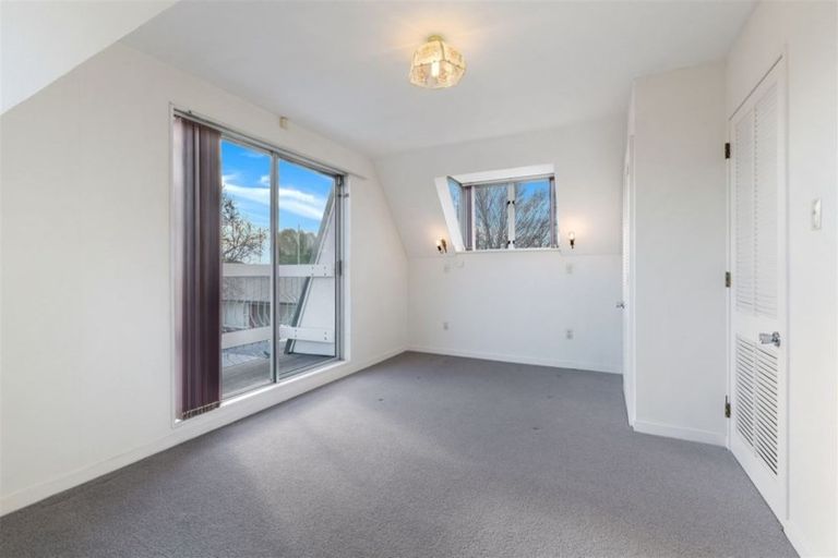 Photo of property in 14 Abberley Crescent, St Albans, Christchurch, 8014