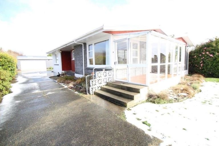 Photo of property in 33 Highfield Terrace, Newfield, Invercargill, 9812
