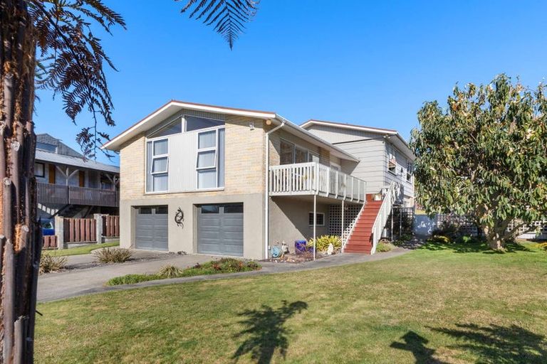 Photo of property in 12 Kennedy Drive, Levin, 5510