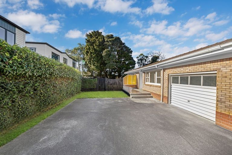 Photo of property in 2/23 Alexander Avenue, Papatoetoe, Auckland, 2025