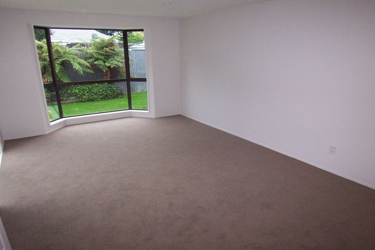 Photo of property in 4 Saskia Lane, Somerfield, Christchurch, 8024