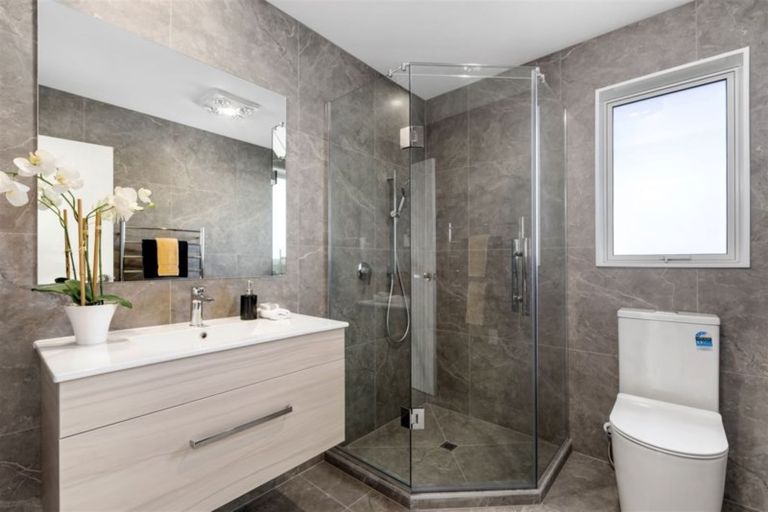 Photo of property in 22 Jeroboam Loop, Kumeu, 0810