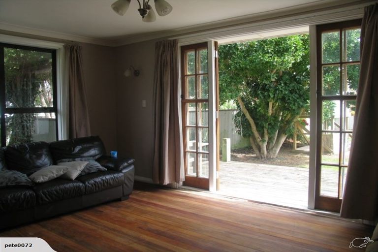 Photo of property in 1 Sladden Street, Naenae, Lower Hutt, 5011