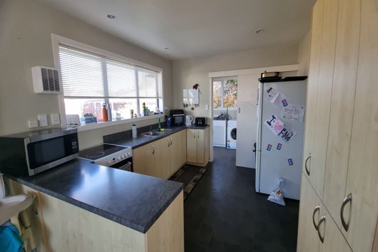 Photo of property in 64 Coopers Road, Dallington, Christchurch, 8061