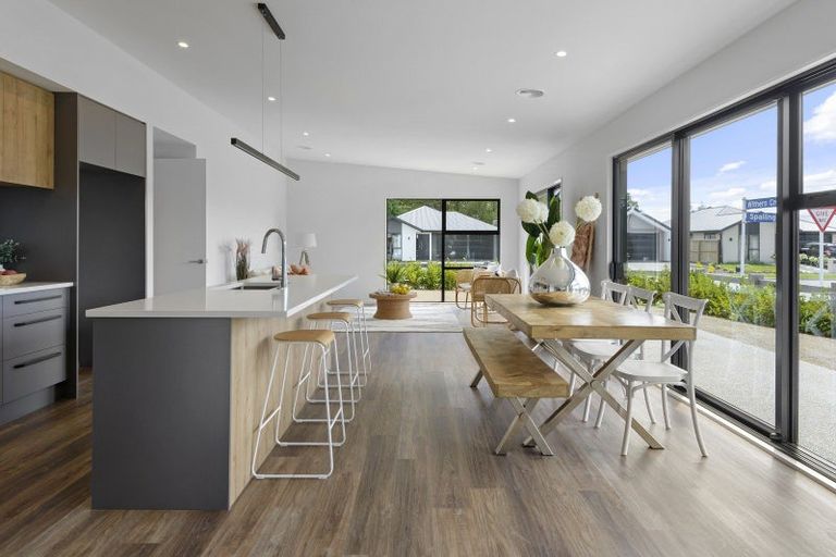 Photo of property in 90 Spalling Road, Halswell, Christchurch, 8025