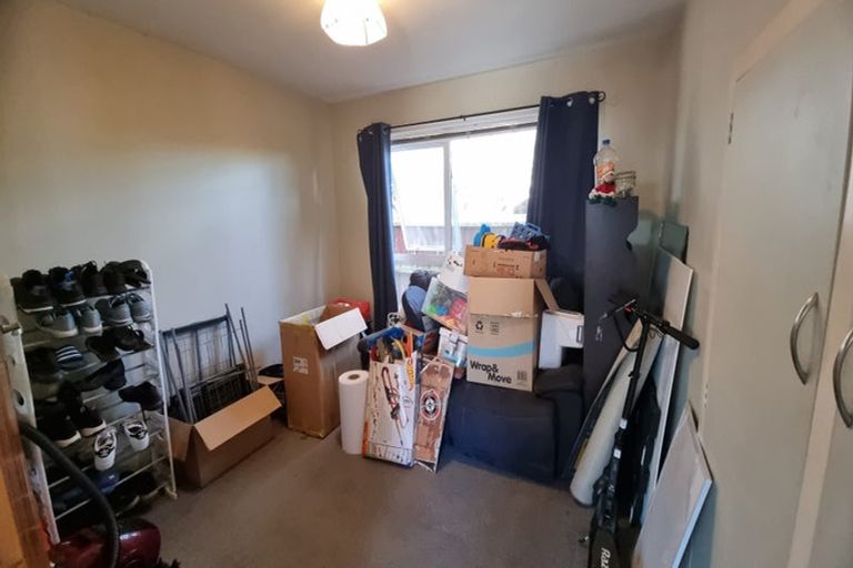 Photo of property in 64 Coopers Road, Dallington, Christchurch, 8061