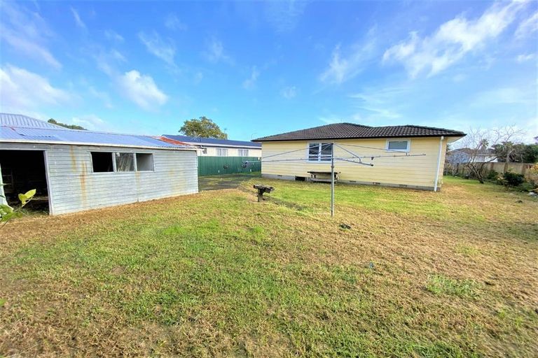 Photo of property in 30 Cargill Street, Papakura, 2110