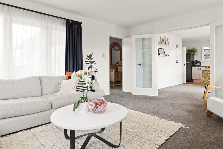 Photo of property in 247 Grahams Road, Bishopdale, Christchurch, 8053