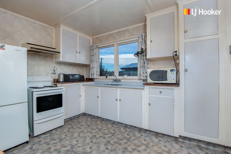 Photo of property in 22 Doon Street, Mosgiel, 9024