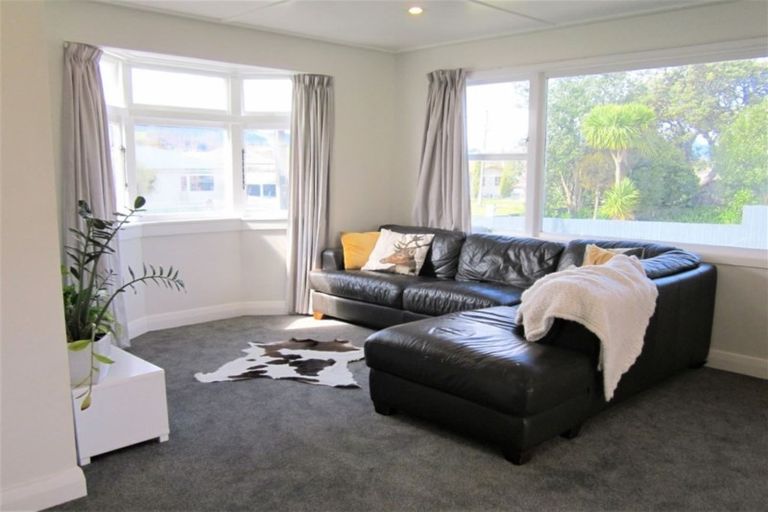 Photo of property in 32 Towers Street, Paeroa, 3600