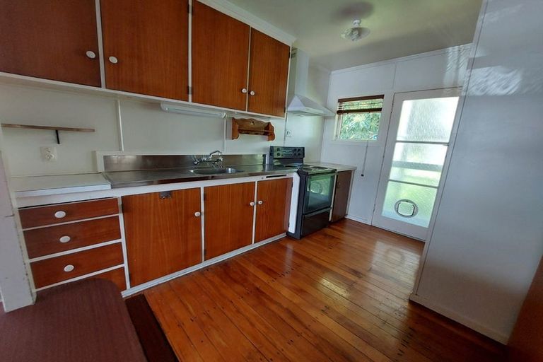 Photo of property in 77 Aurora Terrace, Hillcrest, Hamilton, 3216