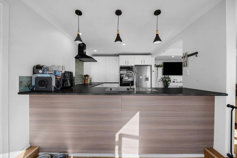 Photo of property in 26 Buckland Road, Tuakau, 2121
