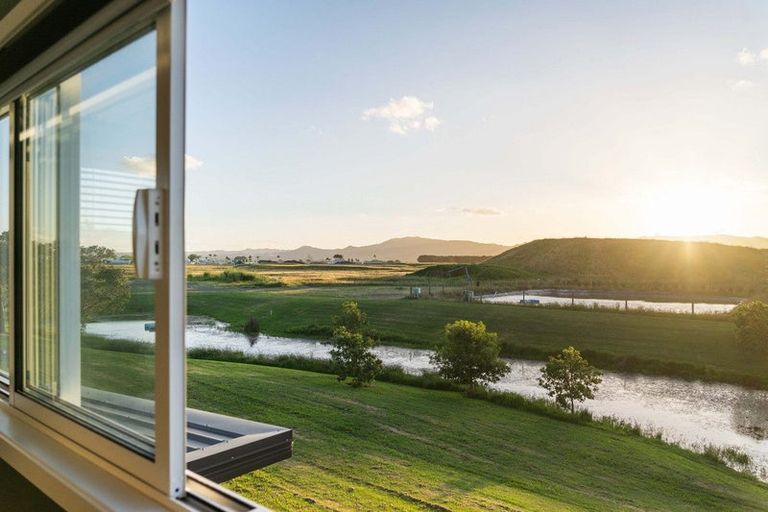 Photo of property in 8 Celmisia Retreat, Papamoa Beach, Papamoa, 3118