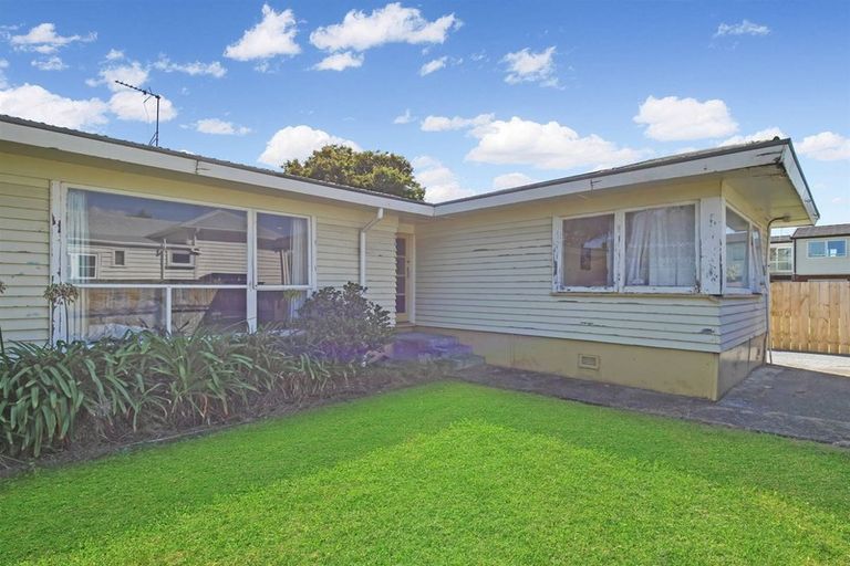 Photo of property in 35 Aranui Road, Mount Wellington, Auckland, 1060
