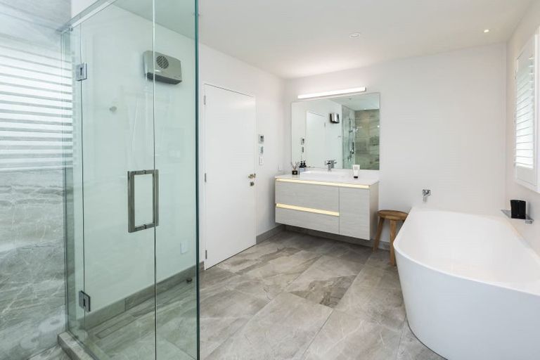 Photo of property in 38 Rayburn Avenue, Papanui, Christchurch, 8053