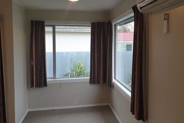 Photo of property in 71 Wingate Street, Redwood, Christchurch, 8051