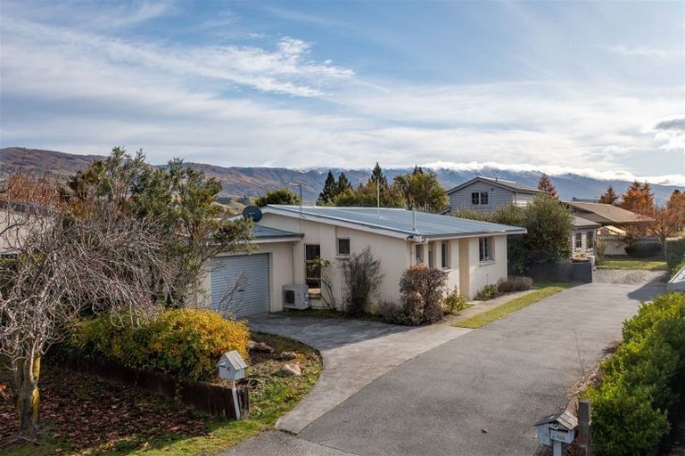 Photo of property in 10 Leitrum Street, Cromwell, 9310