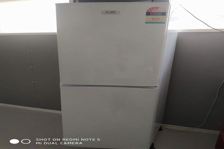 Photo of property in 28 Rotoiti Avenue, Pakuranga Heights, Auckland, 2010