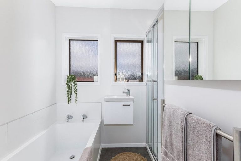 Photo of property in 67 Pembroke Road, Northland, Wellington, 6012