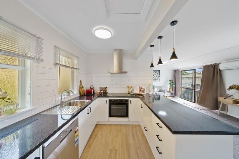 Photo of property in 74 Hampshire Street, Cannons Creek, Porirua, 5024