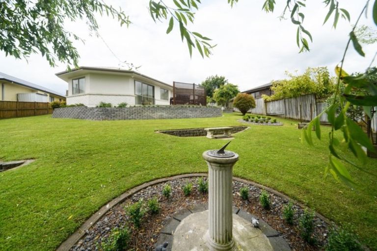 Photo of property in 63 Pacific Drive, Fitzherbert, Palmerston North, 4410