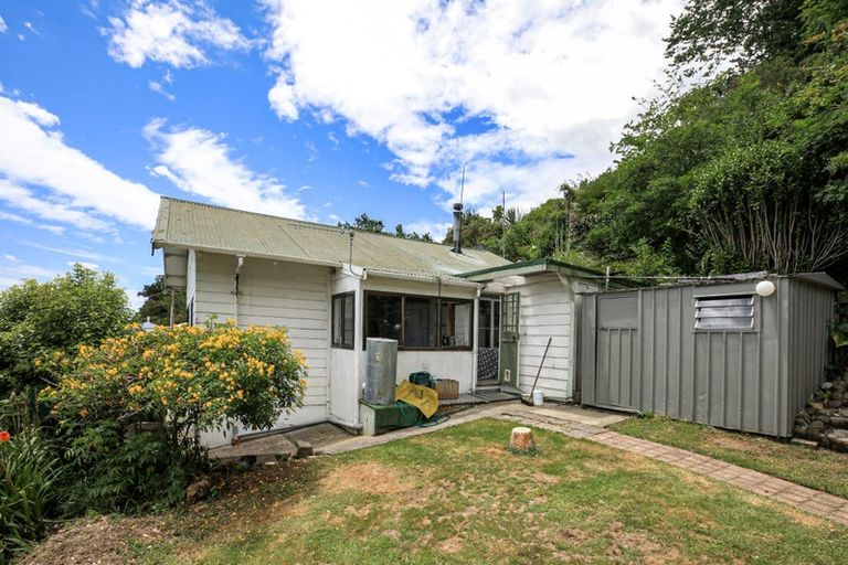 Photo of property in 126 Thames Coast Sh25 Road, Whakatete Bay, Thames, 3575