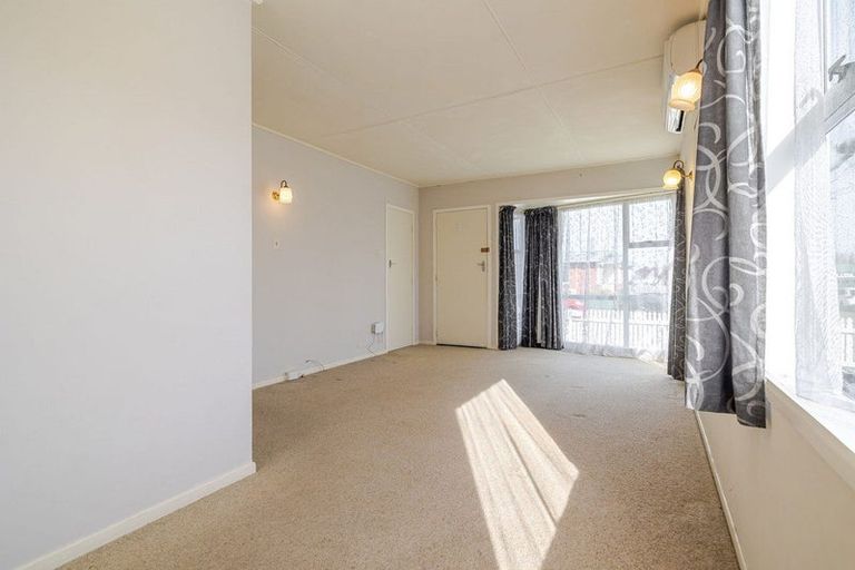 Photo of property in 2 Virginia Crescent, Feilding, 4702