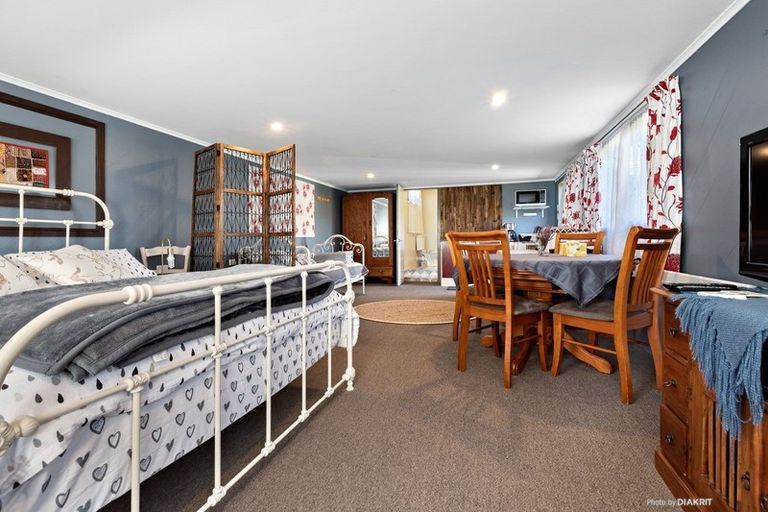 Photo of property in 256 Main Street, Greytown, 5712