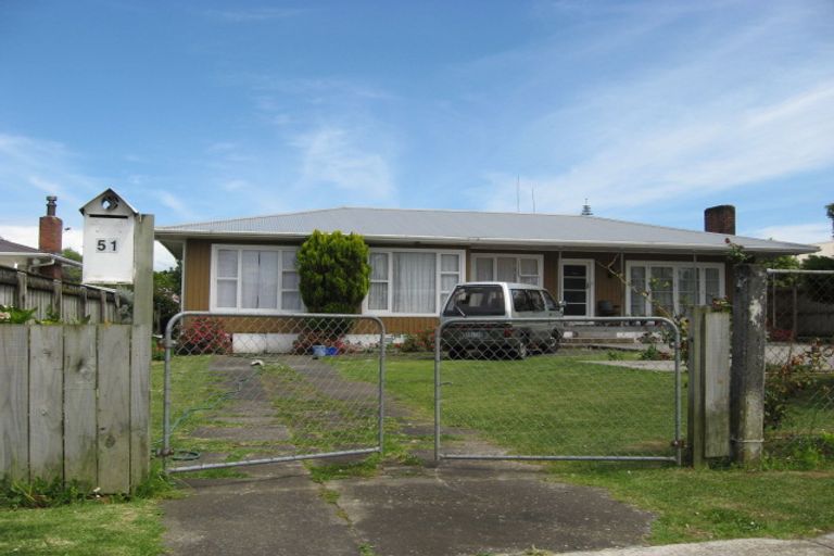 Photo of property in 51a Mckenzie Road, Mangere Bridge, Auckland, 2022