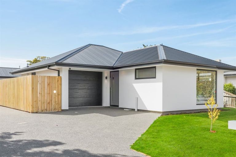 Photo of property in 190a Condell Avenue, Papanui, Christchurch, 8053